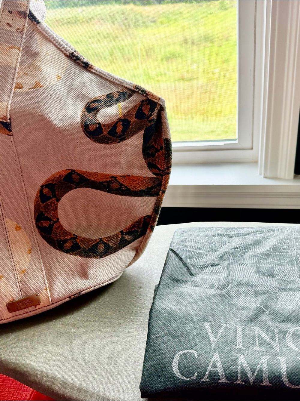 Canvas Tote Bag with Snake Print - Neutral - Picture 10 of 10